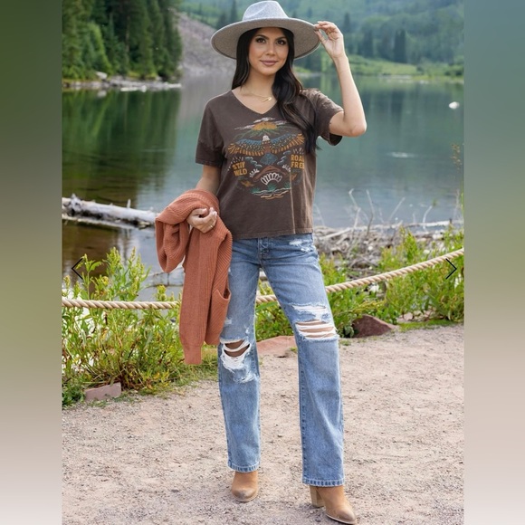 NWT Grace & Lace Stretch Mix 90's Jeans Mid Wash Distressed - Picture 3 of 4